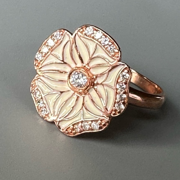 Rose Gold Art Deco Enamel Flower Statement Ring - Size 9.5 - Picture 3 of 11